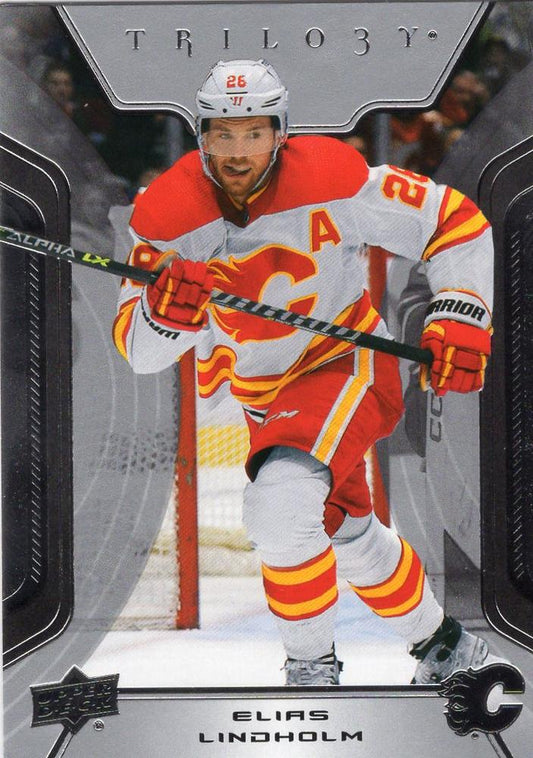 Elias Lindholm #15 Calgary Flames | 2023-24 Upper Deck Trilogy | NHL Trading Card