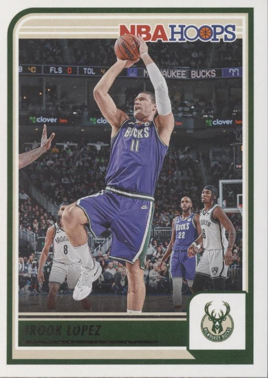Brook Lopez #175 Milwaukee Bucks | 2023-24 Hoops | NBA Trading Card